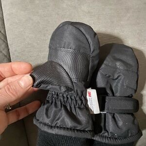 3M Black Winter Mittens/Snow/Ski Gloves for Baby/Toddler
